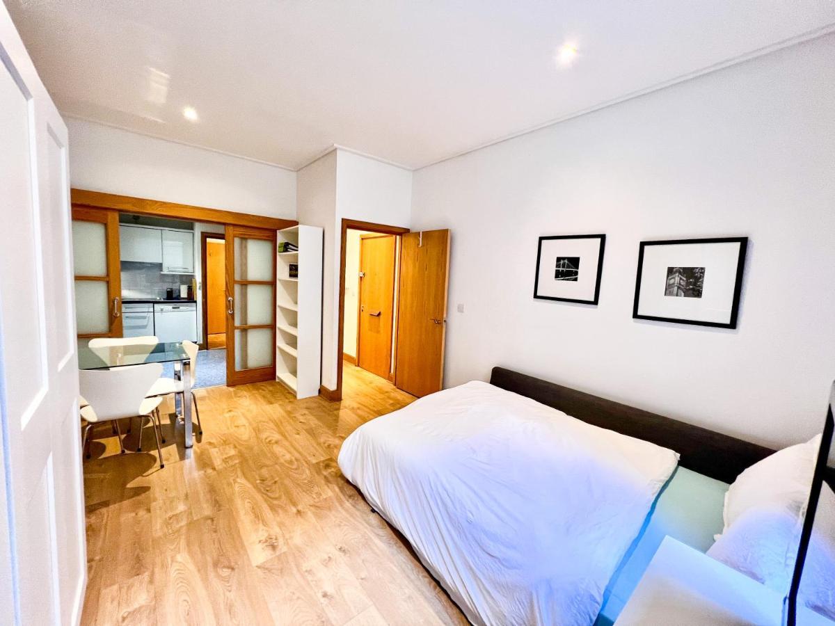 Superior Entire Apartment Between St Pauls Cathedral And Covent Garden Londýn Exteriér fotografie