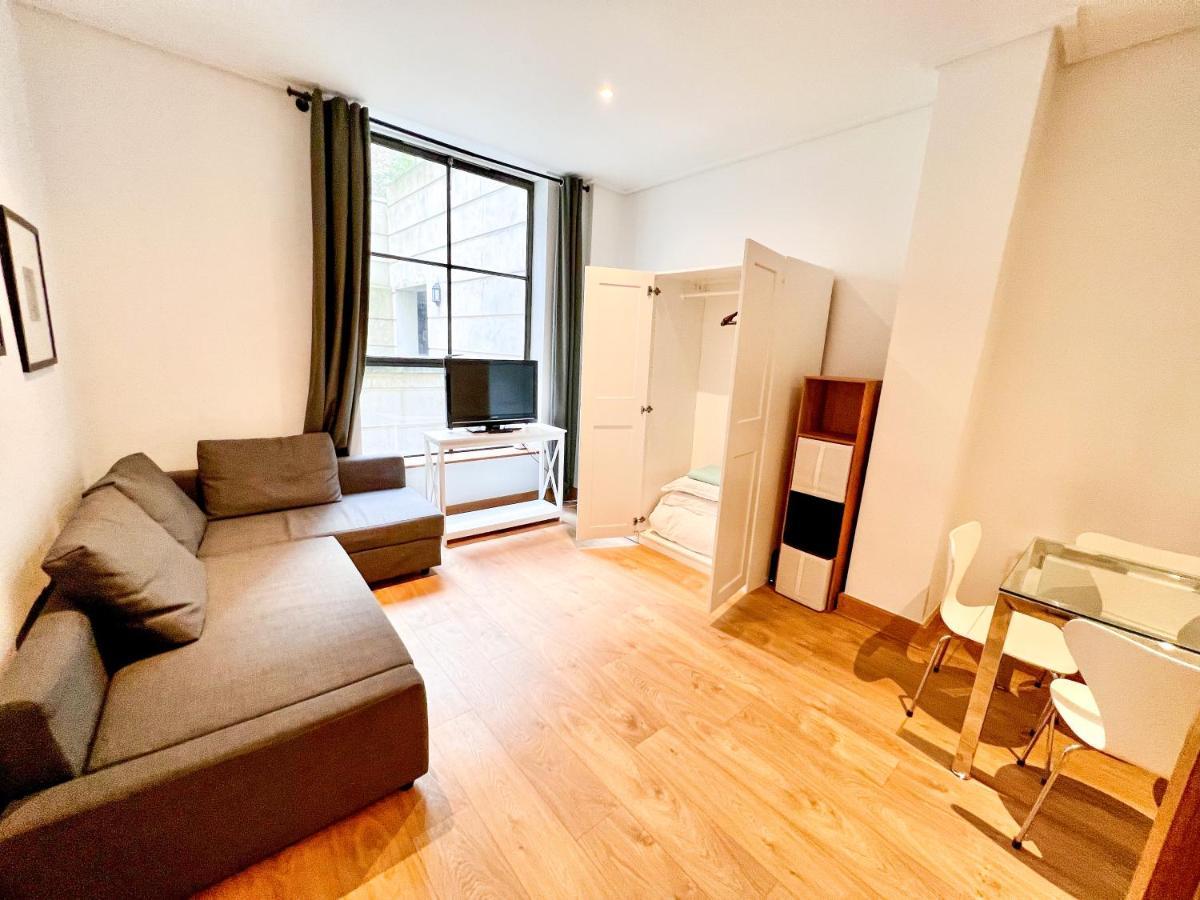Superior Entire Apartment Between St Pauls Cathedral And Covent Garden Londýn Exteriér fotografie