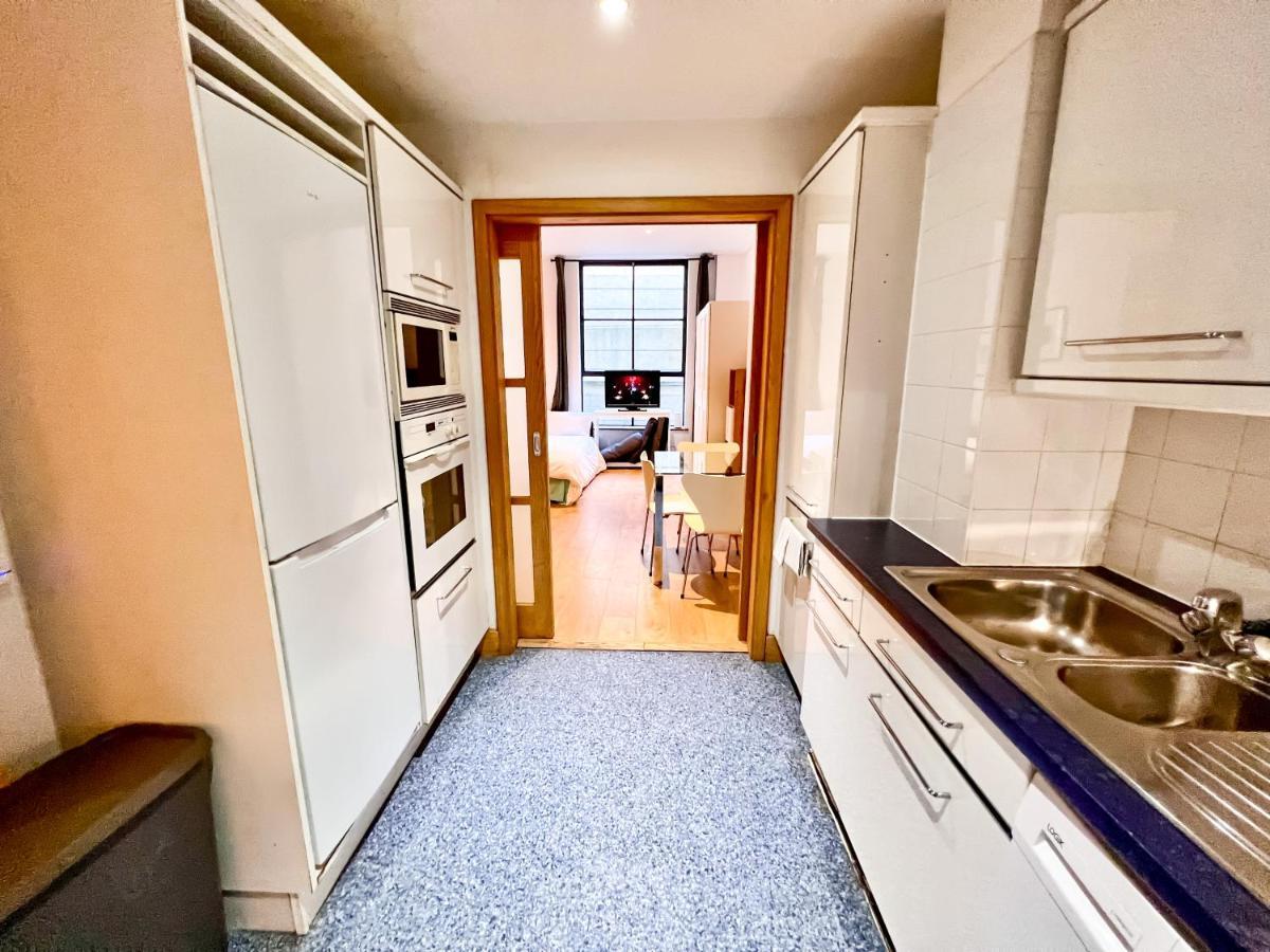 Superior Entire Apartment Between St Pauls Cathedral And Covent Garden Londýn Exteriér fotografie